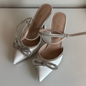 Dream Pairs White/Silver Satin Heels with Rhinestone Bow 6